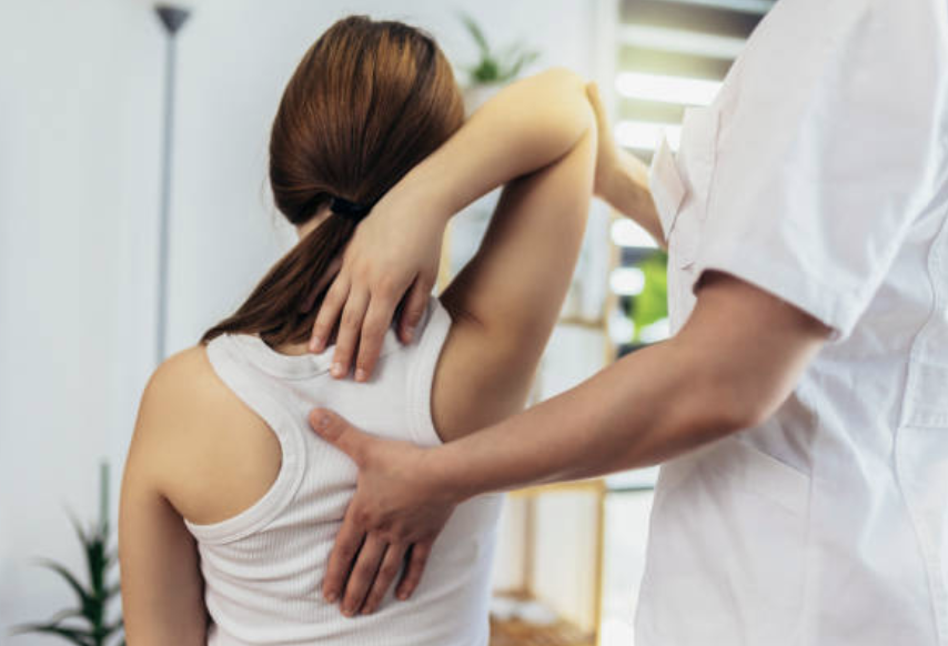 https://rienaperdre-web-ressources-dev-fcbcb104.s3.eu-west-1.amazonaws.com/therapeutes/chiropracteur/chiropracteur_2.png